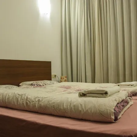 Daire Dinos 2 Bed Cozy At Close To The Lift Bansko