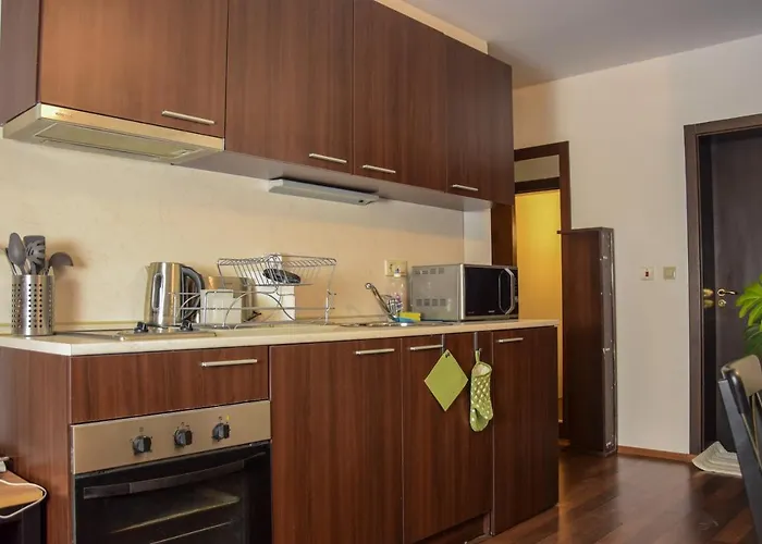 Dinos 2 Bed Cozy At Close To The Lift بانسكو