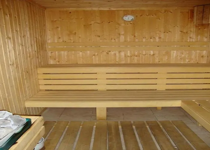 Dinos 2 Bed Cozy At Close To The Lift *